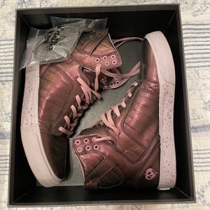 Supra sneakers. Skytop poison apple.